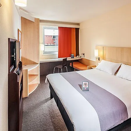 Szálloda Ibis Old Town 3*
