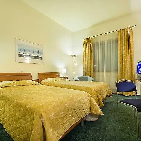 Ramada Airport Hotel Prag