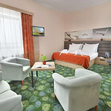 Hotel Ramada Airport Prag