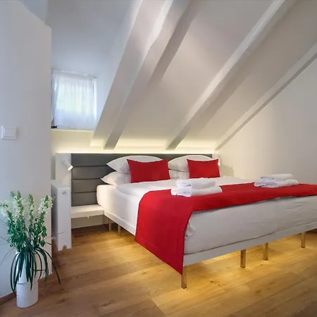 Bishop's House Hotel Praga