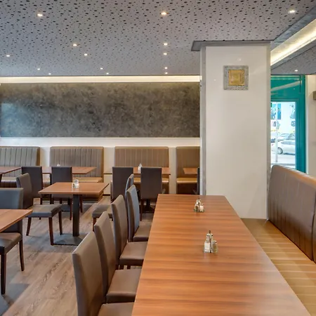Hotell Amedia Express Prague, Trademark Collection By Wyndham