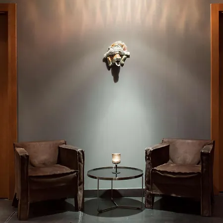 The Emblem - Preferred & 5* Prag