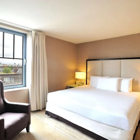 Hilton Old Town Szálloda