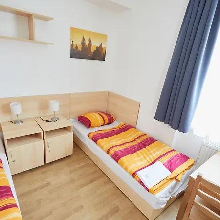Szálloda University Hotel 2*
