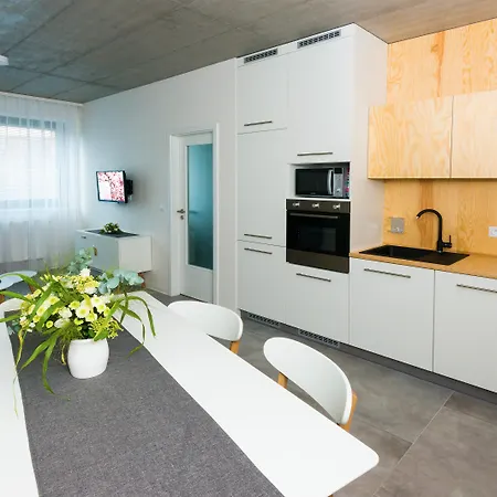 Trafick Aparthotel 4*