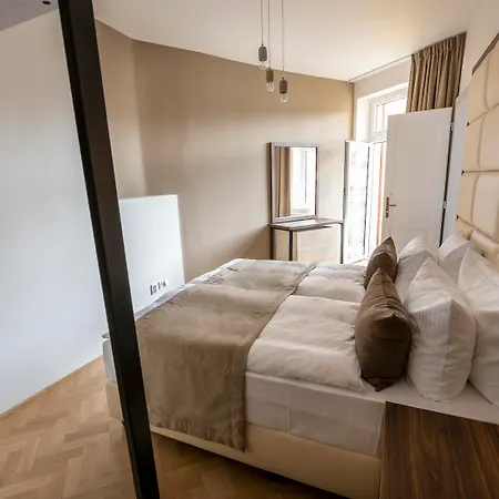 Apartment Letna Garden