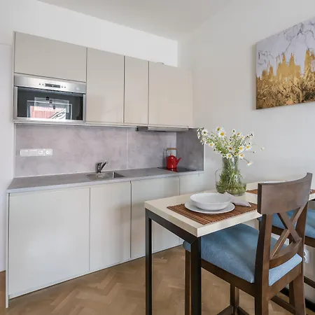 Letna Garden Apartment Prague
