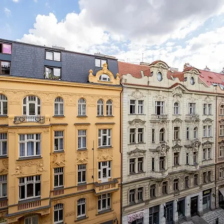 Days - Old Town - Spacious Appartement