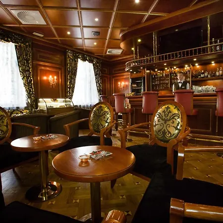 Luxury Family Royal Palace Hotel Praga