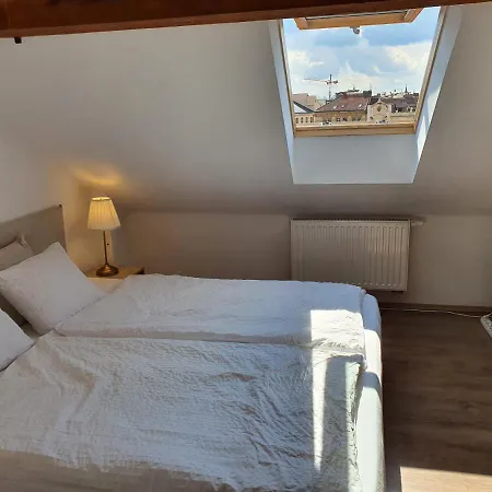 Apartment Cozy View Location Charles Bridge