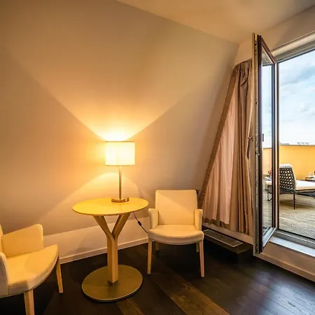 Lux Penthouse Near Wenceslas Square プラハ