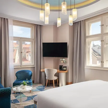 Hotel Allure & Praga