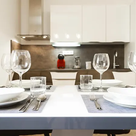 Apartamento / 10 Min From Center / O2 Arena