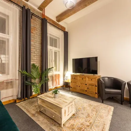 S42 Apartman