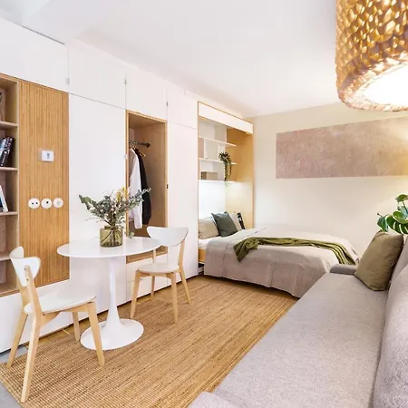 Turnkey I Studio By Amazing Park Apartment