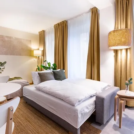 Turnkey I Studio By Amazing Park Apartment