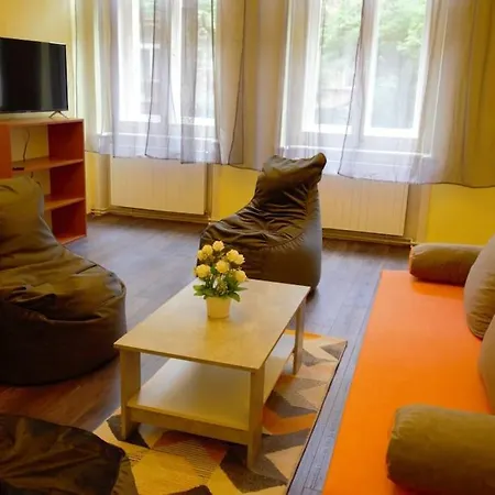 Apartment Comfort 2bedrooms Quite Place!-vinohrady *