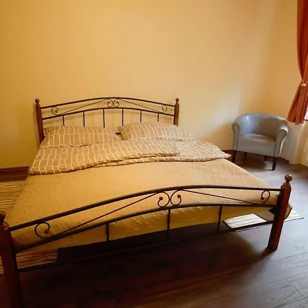 Apartment Comfort 2bedrooms Quite Place!-vinohrady Prague