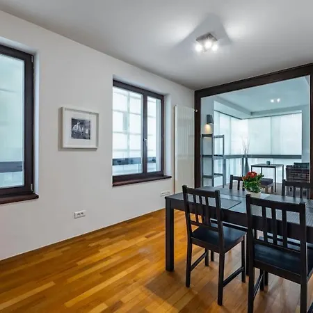 Apartment Modern Spacious Flat With A Terrace And A Parking Prague