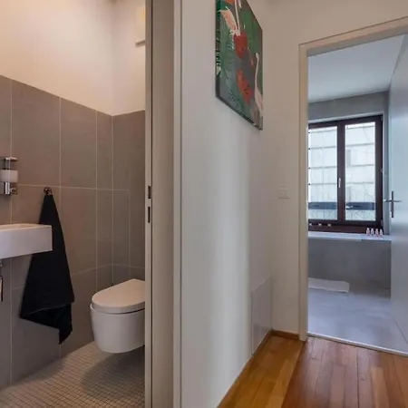 Apartment Modern Spacious Flat With A Terrace And A Parking
