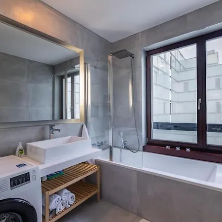 Modern Spacious Flat With A Terrace And A Parking Apartment Prague