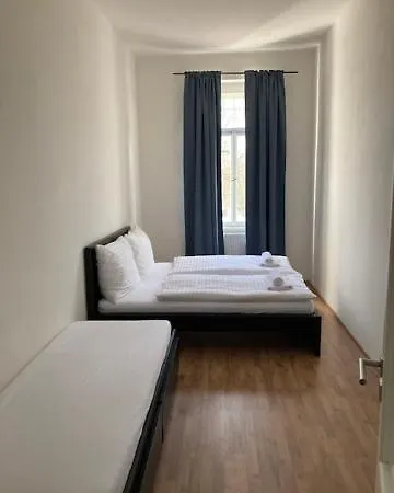 Aparthotel Erbenova Prague