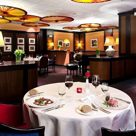 Vienna House By Wyndham Diplomat 4* Prague