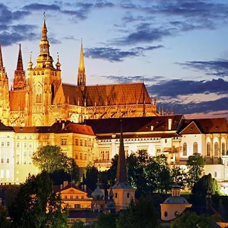 Apartment Old Town Luxury Apartment/sauna/bathtub/ac Prague