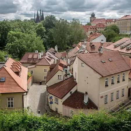 Apartment Old Town Luxury Apartment/sauna/bathtub/ac Prague
