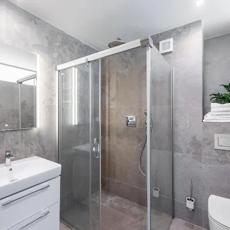 With 4 Bedrooms