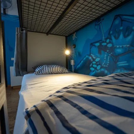 The Madhouse Hostal *