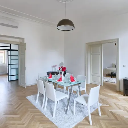Aparthotel Grand Central Residence By Tkc 4*