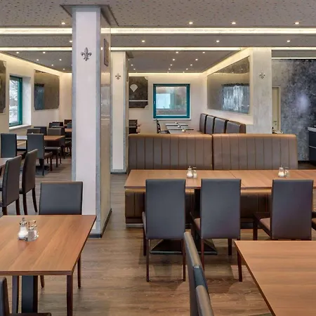 Amedia Express Prague, Trademark Collection By Wyndham