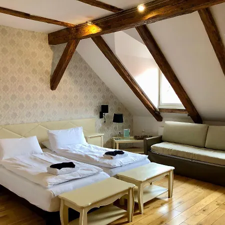 Hotel Dolce Boutique 4*