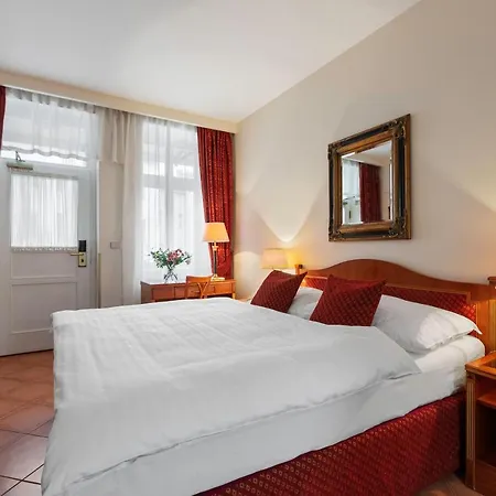 Patio Hotell