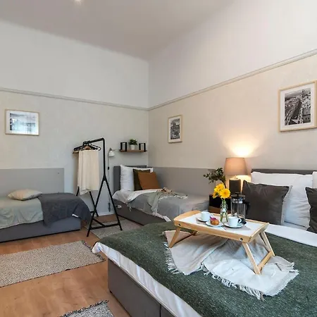 Florenc 1 By Michal&friends Apartment *