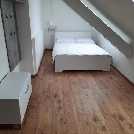 New Generation Center * Praga
