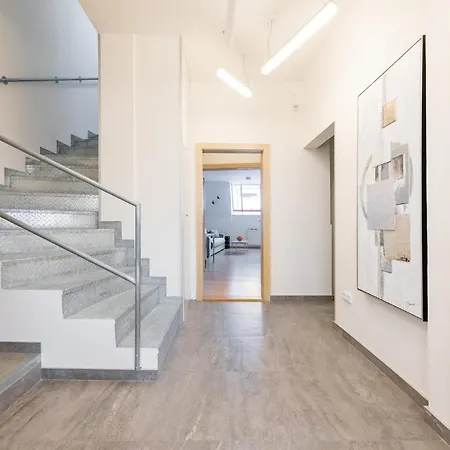 Karlova Old Town Apartment *