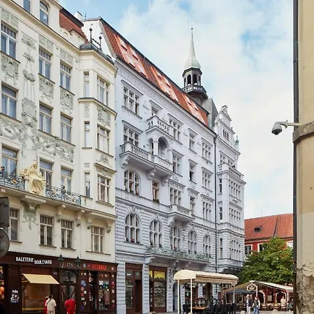Apartment Karlova Old Town *