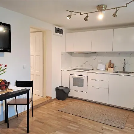 Apartment Apartmanovy Dum Se Zahradou V Klidne Casti Prahy *