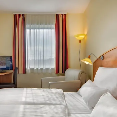 Amedia Express Prague, Trademark Collection By Wyndham Hotell Prag