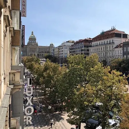 39 Wenceslas Square *
