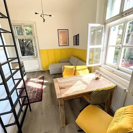 New Close To Palmovka Apartment *