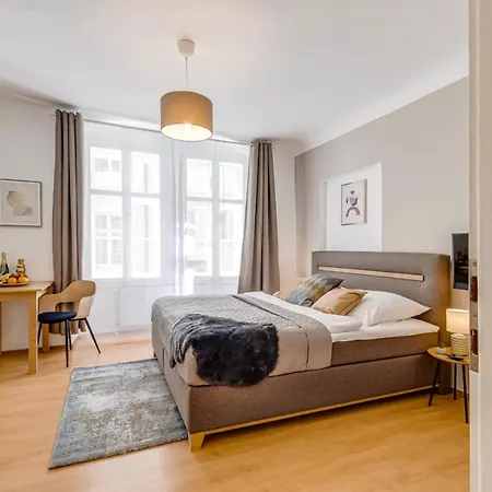 King's Road Aparthotel *