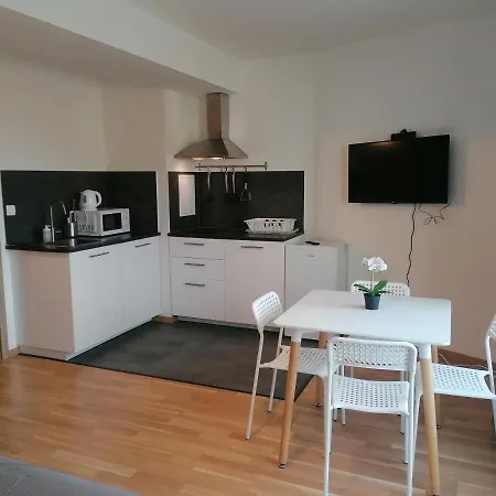 Apartmán Brand New # 45 With Free Parking In The Center *