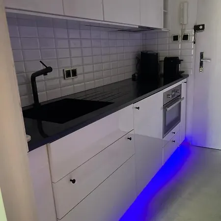Moderni Industry Apartmán *