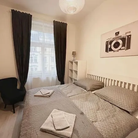 Apartment Leger *