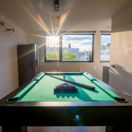 5br+2bath Old Town Industrial Penthouse, A/c Apartment