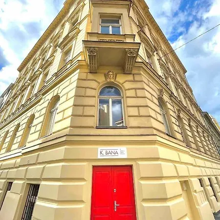 Luxury 3kk W/2kingbeds 65”tv,next Wenceslas Sq *