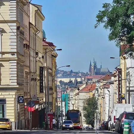 Artistic Designer Zizkov Apartment *